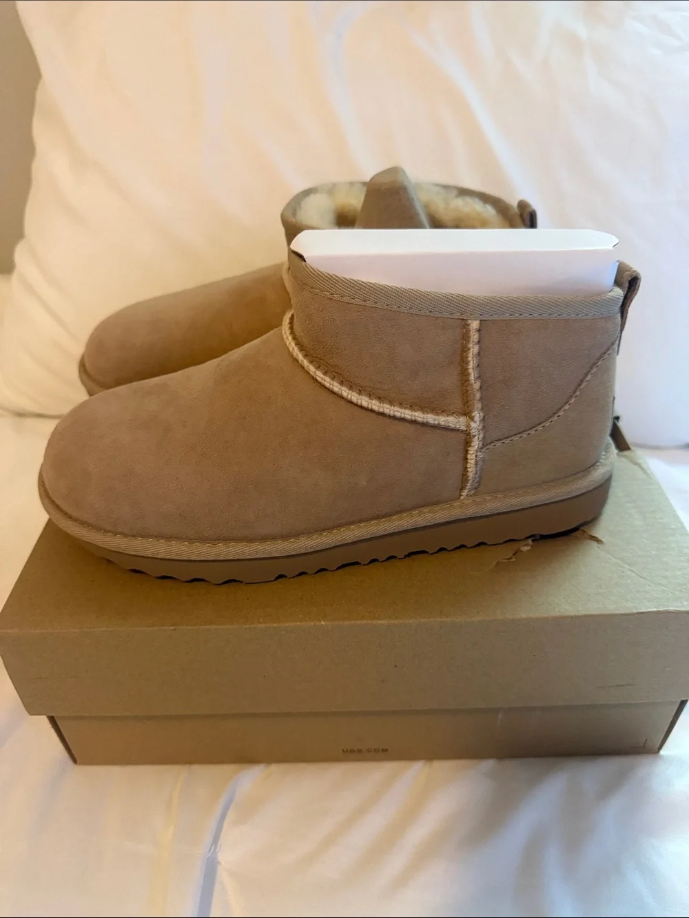 UGG Kids Classic ultra mini boot in sand size5